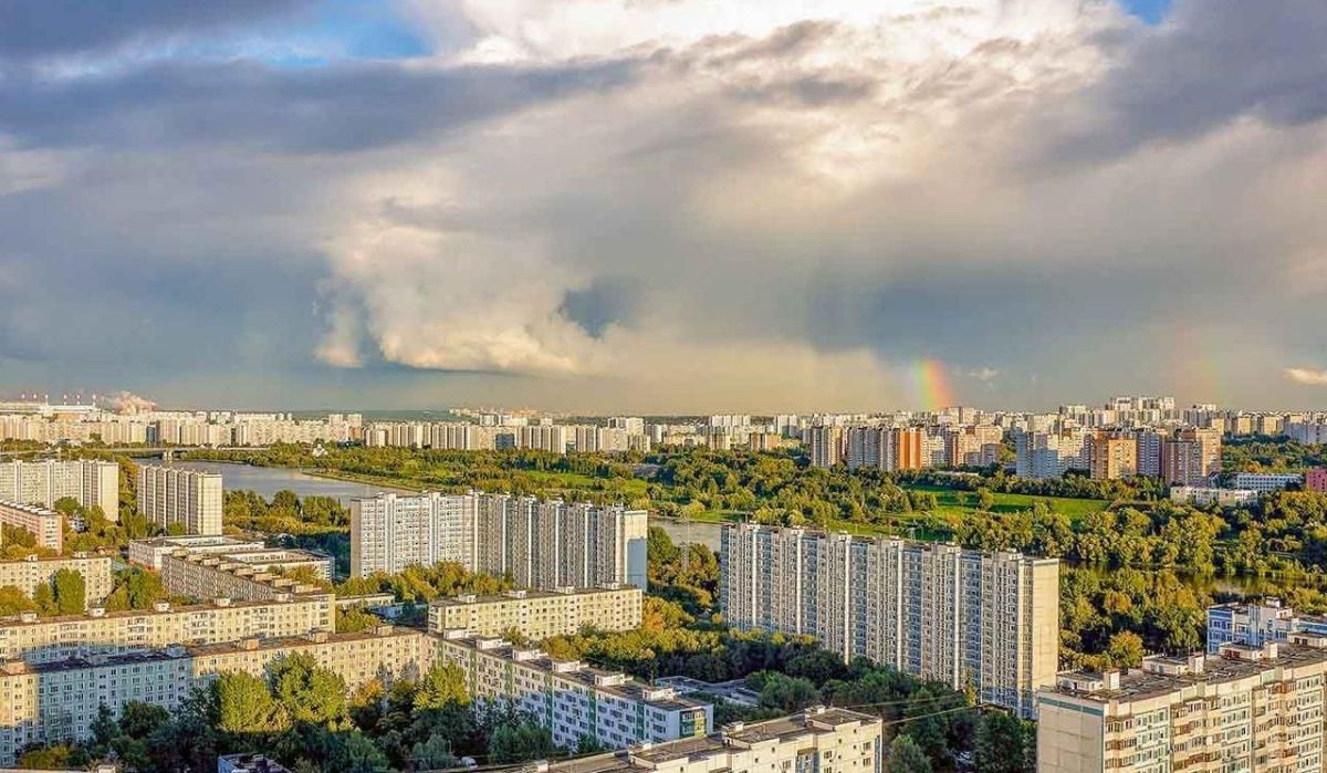 Прохлада, дожди и порывы ветра ожидаются в Москве с 11 по 15 августа