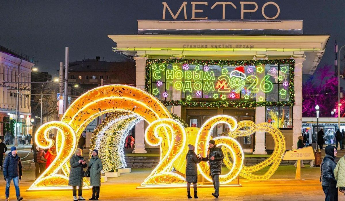 Транспорт и парковки Москвы: как будет организована работа в новогодние праздники