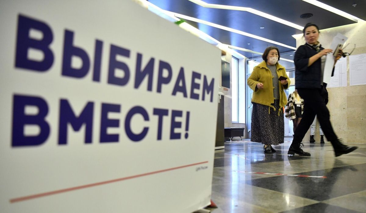 Еще два кандидата на пост главы Ростовской области подают документы в избирком