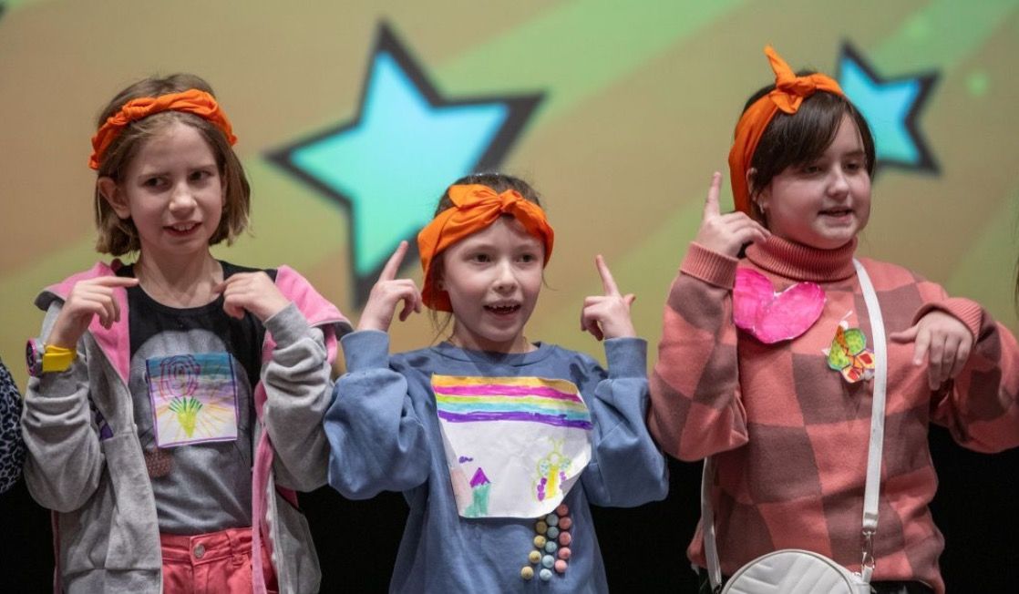 Более 300 детей приняли участие в программе «Каникулы в Музее Победы» в Москве