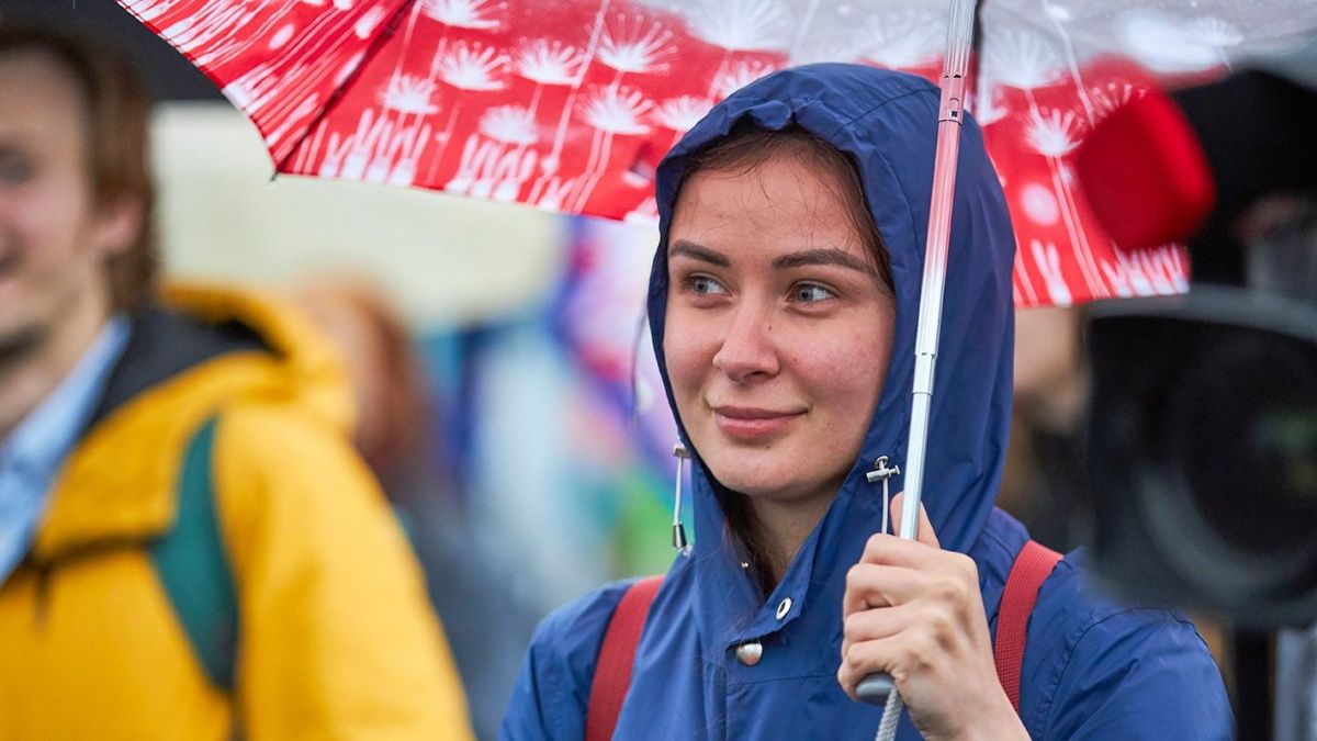 Дожди, грозы и сильный ветер: в Москве ухудшится погода