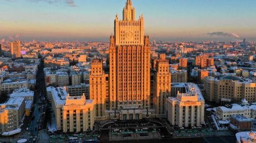 Москва назвала неприемлемой мысль о войне с Украиной