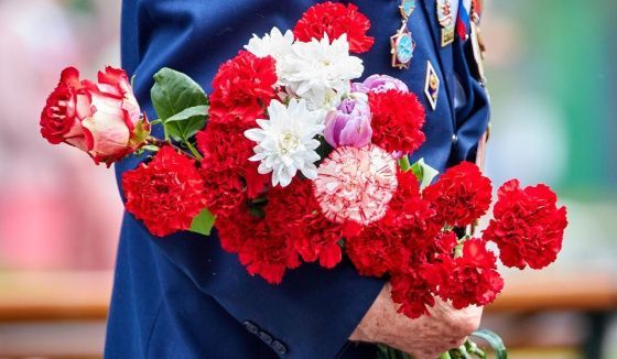 Собянин утвердил единовременные выплаты ветеранам ко Дню Победы