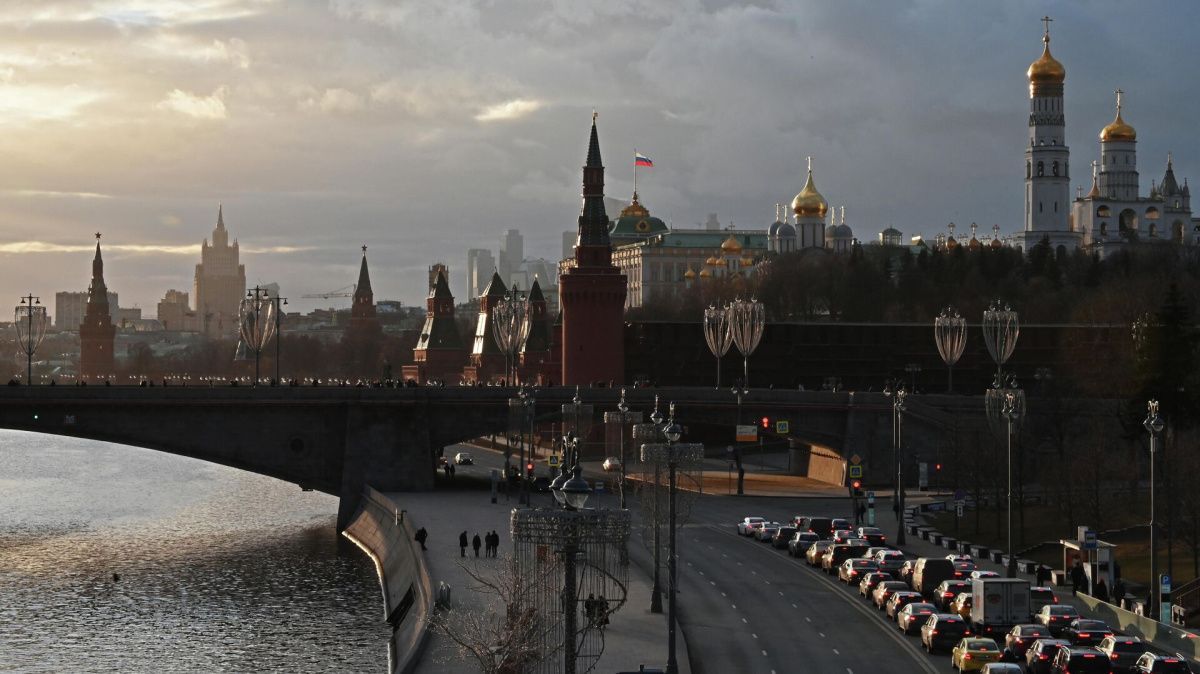В Москве перекрыли улицы из-за послания Путина