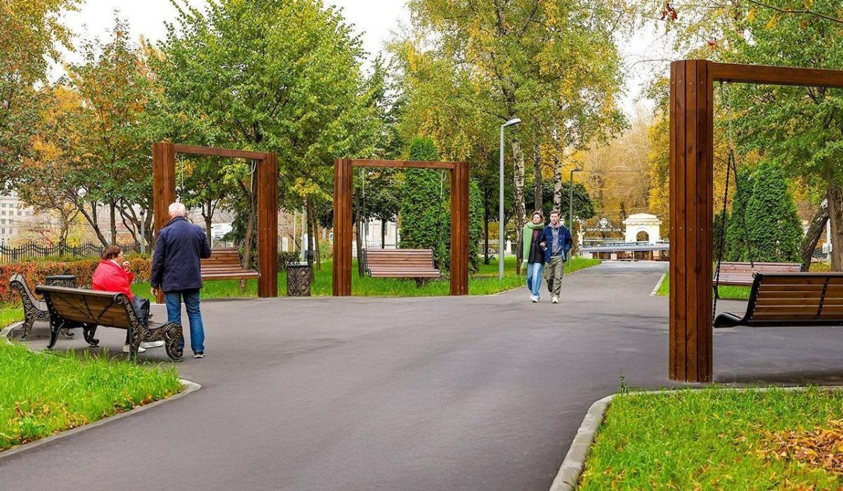 На юго-востоке Москвы обновили три городских сквера