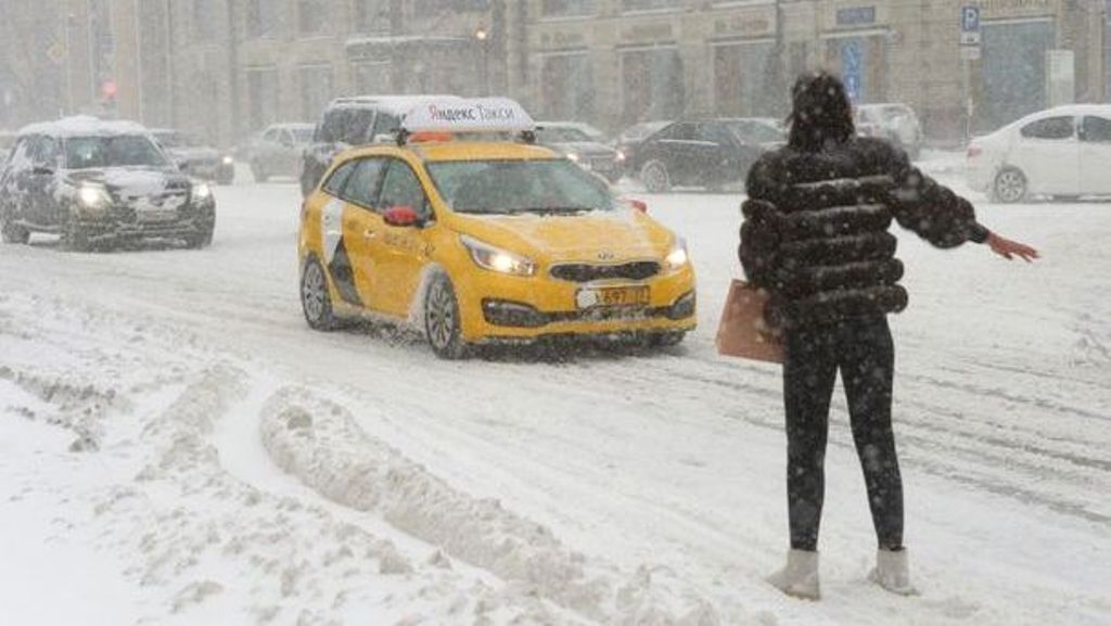 В Петербурге таксист открыл огонь по пассажиру