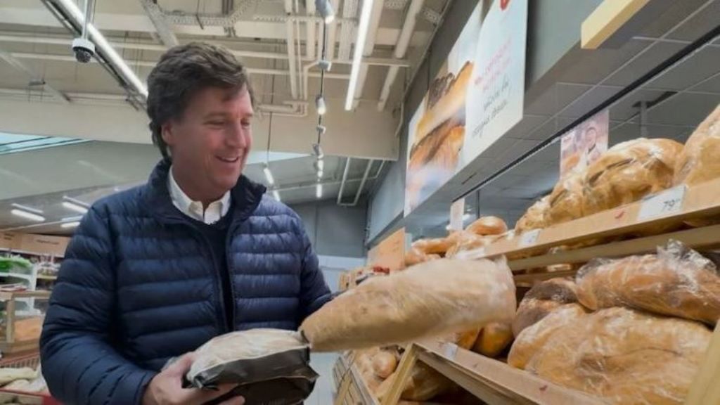 Такер Карлсон сравнил Москву и Нью-Йорк, назвав российскую столицу лучше