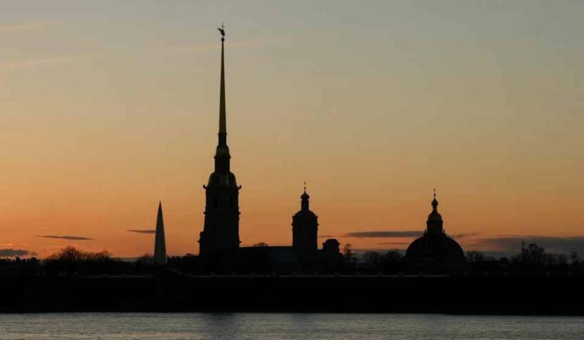 Солнечная и теплая погода ожидается в Петербурге 15 апреля