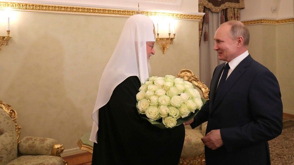 Путин поздравил патриарха Кирилла с Днём тезоименитства