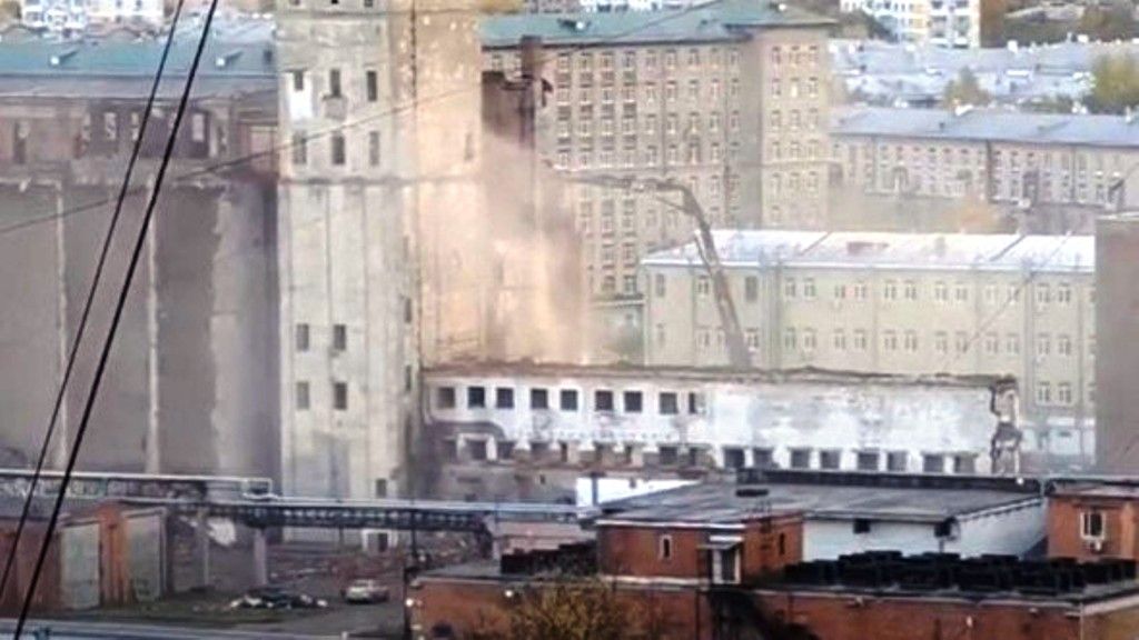 В Москве начали сносить Останкинский пивоваренный завод