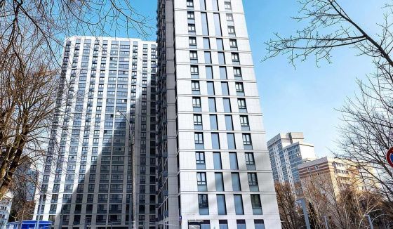 На Севастопольском проспекте столицы построен двухсекционный дом по реновации