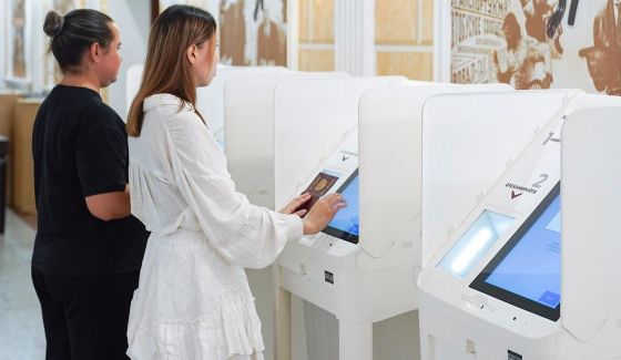 В Москве за первый час онлайн-голосования проголосовали около 462 тысяч избирателей