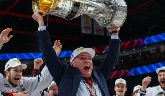 КХЛ объявила претендентов на звание "Лучший тренер"