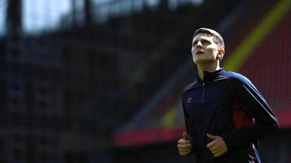 Черепно-мозговую травму и перелом носа получил игрок ЦСКА в матче Лиги наций
