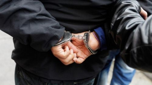 В Москве задержан 26-летний мужчина со ста свёртками наркотиков