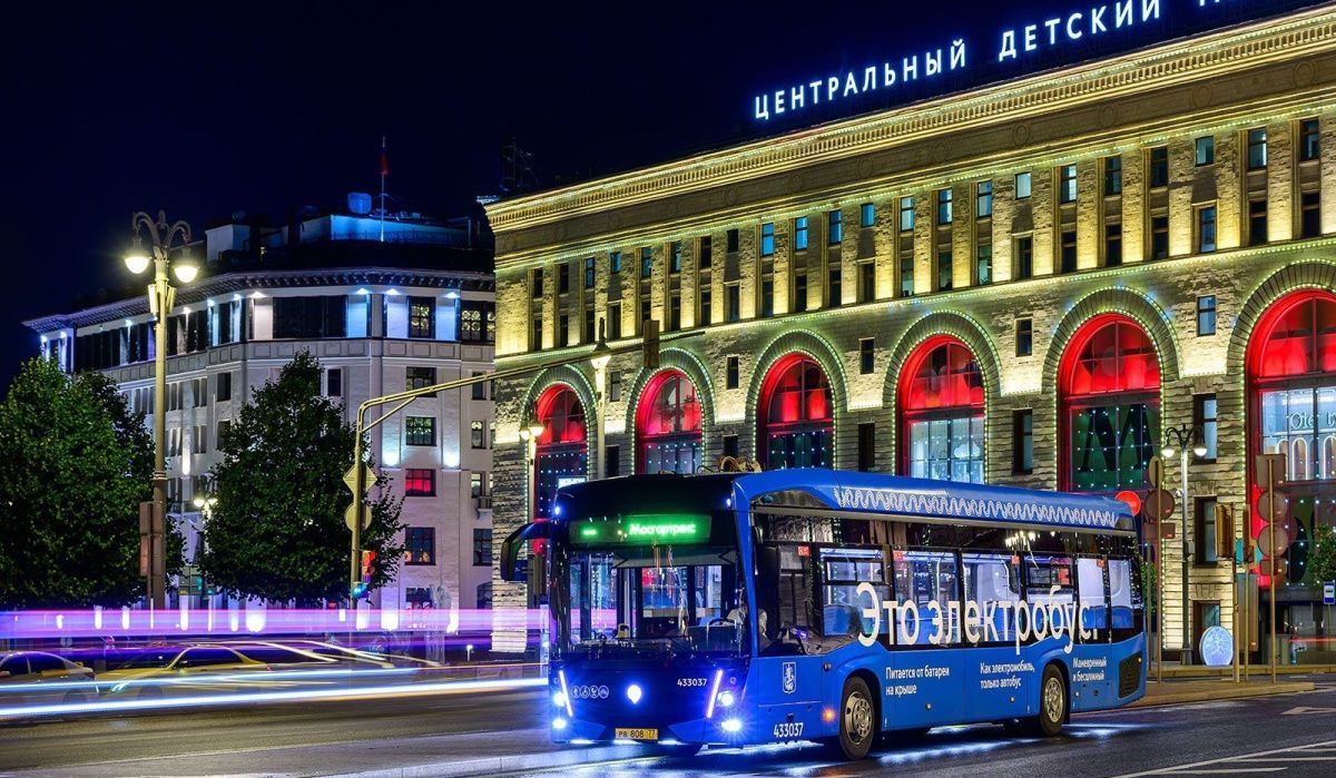 На ночной маршрут Н15 впервые выпустили электробусы