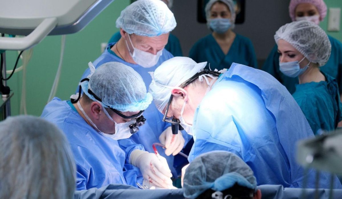 В московской больнице впервые провели трансплантацию сердца