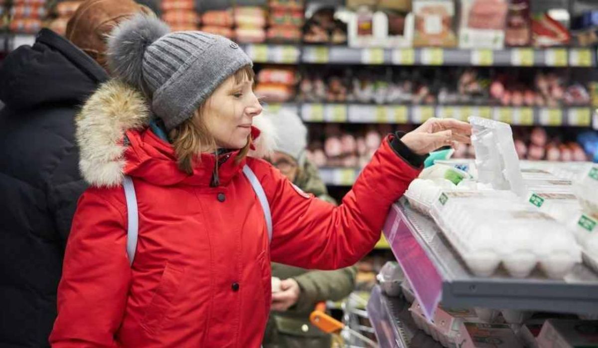 Рост цен на смартфоны и яйца зафиксирован в Челябинской области