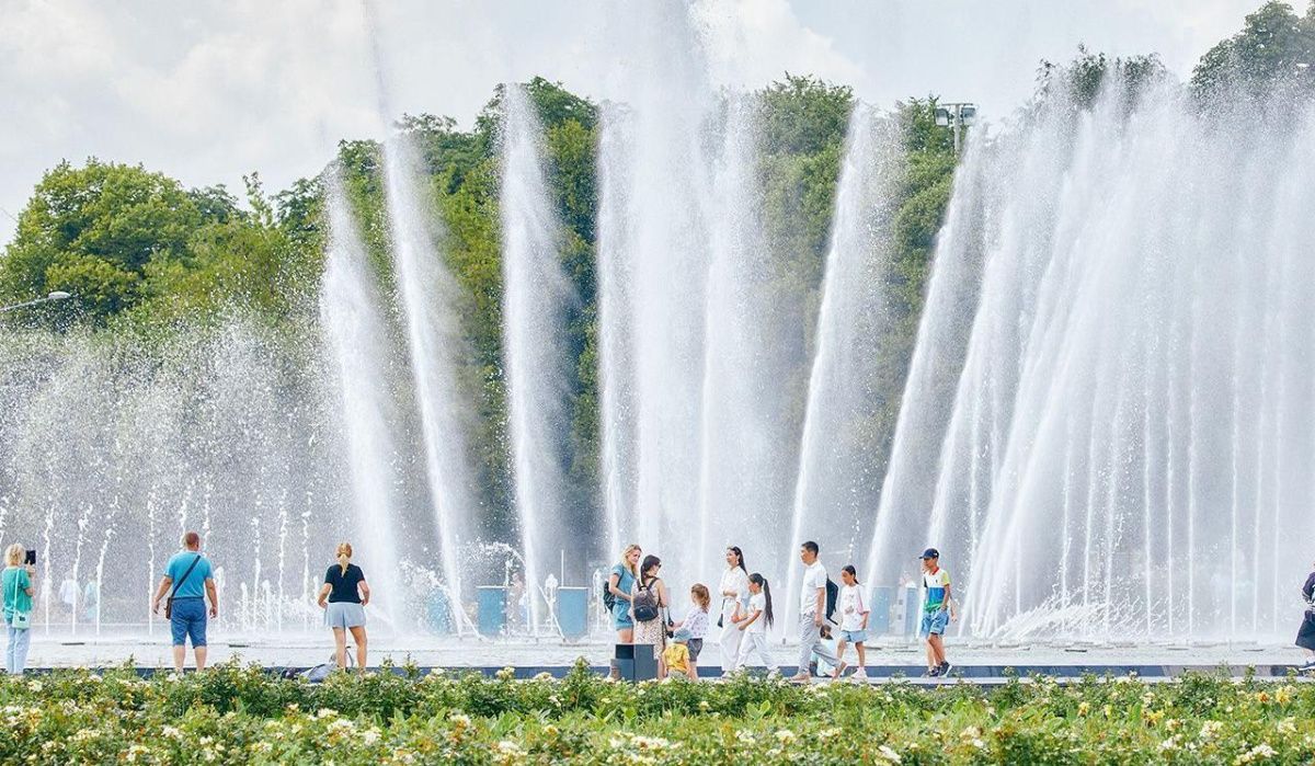 Столичные парки активно готовят к началу летнего сезона