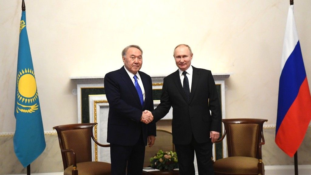 В Кремле не смогли ответить на вопрос о контактах Путина и Назарбаева