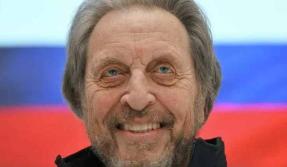 Отец Илона Маска заявил о своем отношении к Москве