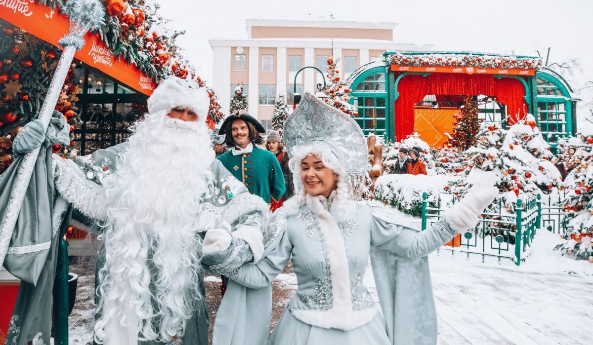 Москва в истории: фестиваль &quot;Путешествие в Рождество&quot; превращает столичные улицы в сказочное пространство