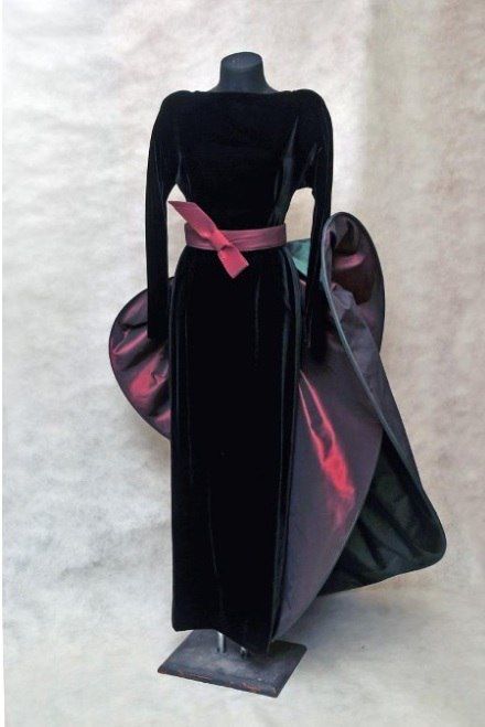 Бахрушинский музей покажет платье Плисецкой от популярного дизайнера