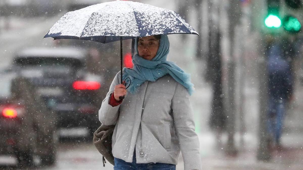 Мороз и небольшой снег: синоптики рассказали о погоде в столице в выходные дни 