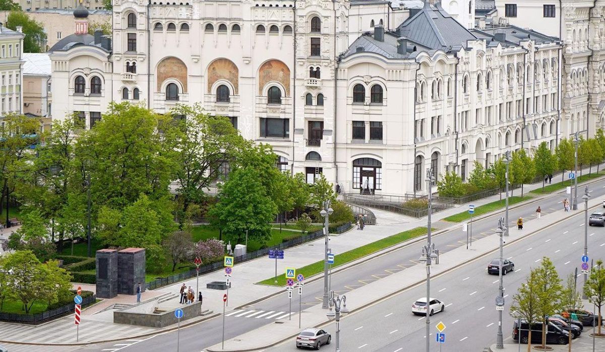 В Москве стартовал ремонт асфальта на Новой площади