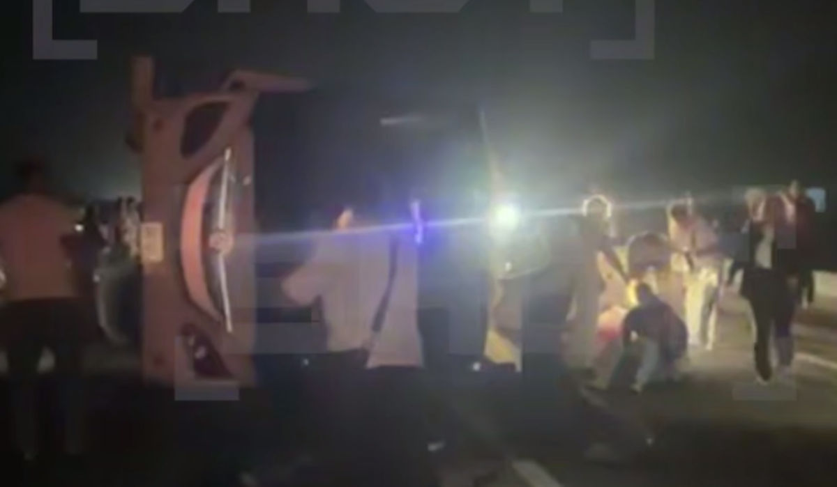 Водитель автобуса с российскими туристами в Египте уснул за рулём