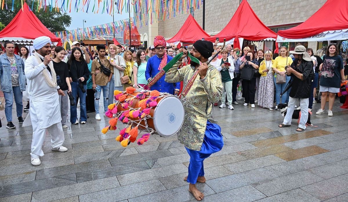«День Индии» пройдёт в Москве: свадебные традиции, изысканные блюда и йога