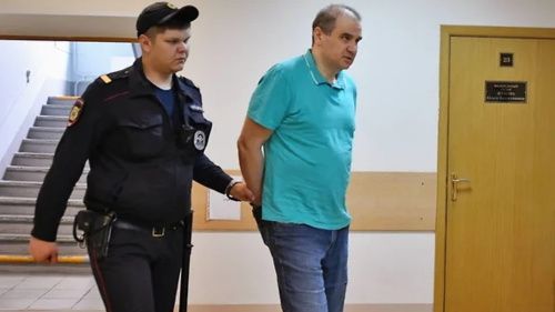 В Москве за мошенничество осудили бывшего министра ДНР