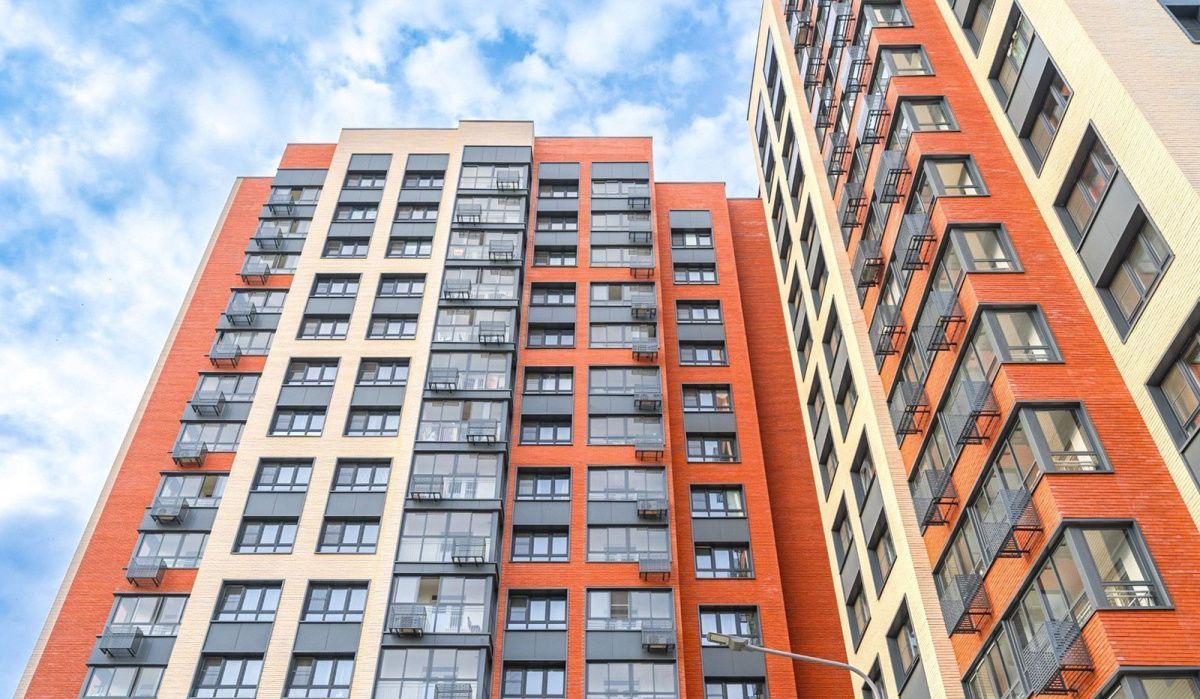 С начала года 3,7 тысячи семей переехали в квартиры по программе реновации в ВАО