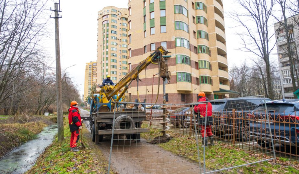 В Петербурге стартовала масштабная реконструкция освещения в парке &quot;Александрино&quot;