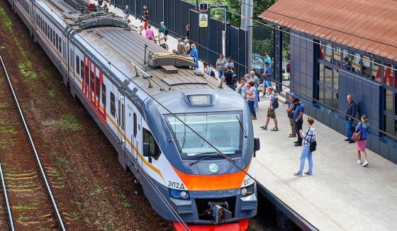 В майские праздники в столице пустят почти 50 дополнительных пригородных поездов