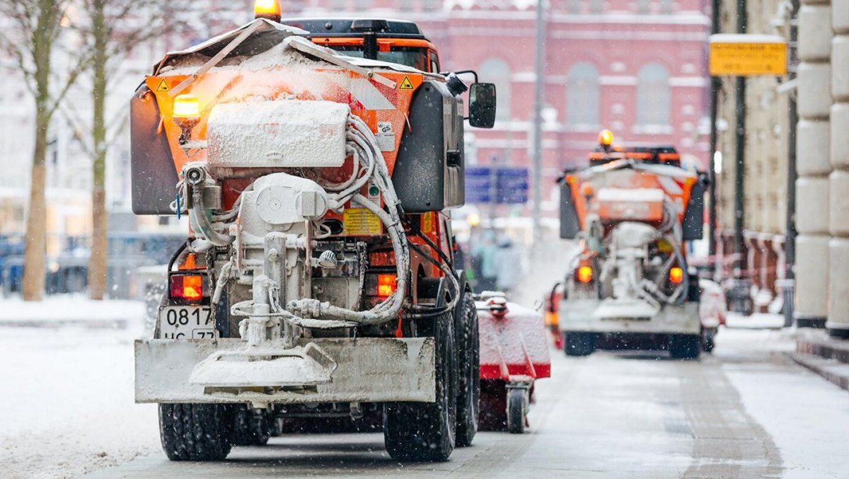 9,5 тысячи единиц техники и 40 тысяч рабочих ликвидируют последствия снегопада