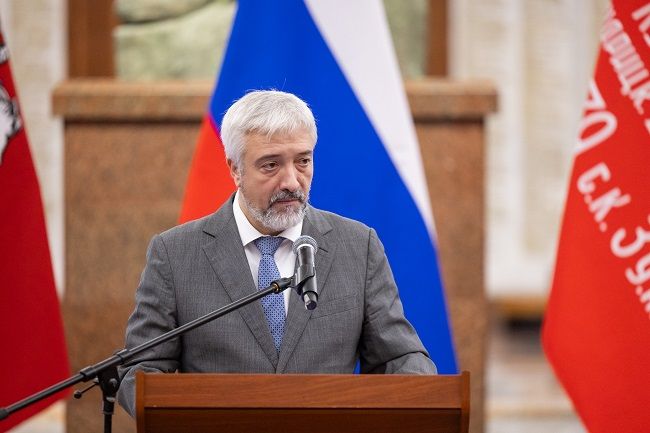 Встреча выпускников советских и российских вузов прошла в Музее Победы Встреча выпускников советских и российских вузов прошла в Музее Победы