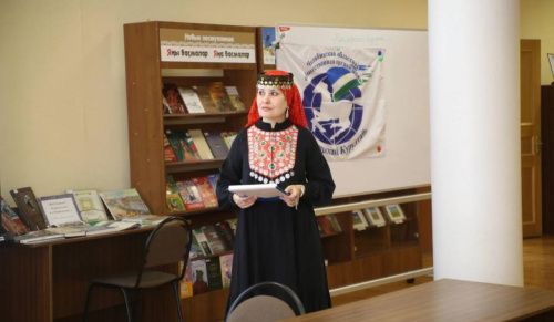 Жители Челябинска начали изучать башкирский язык 