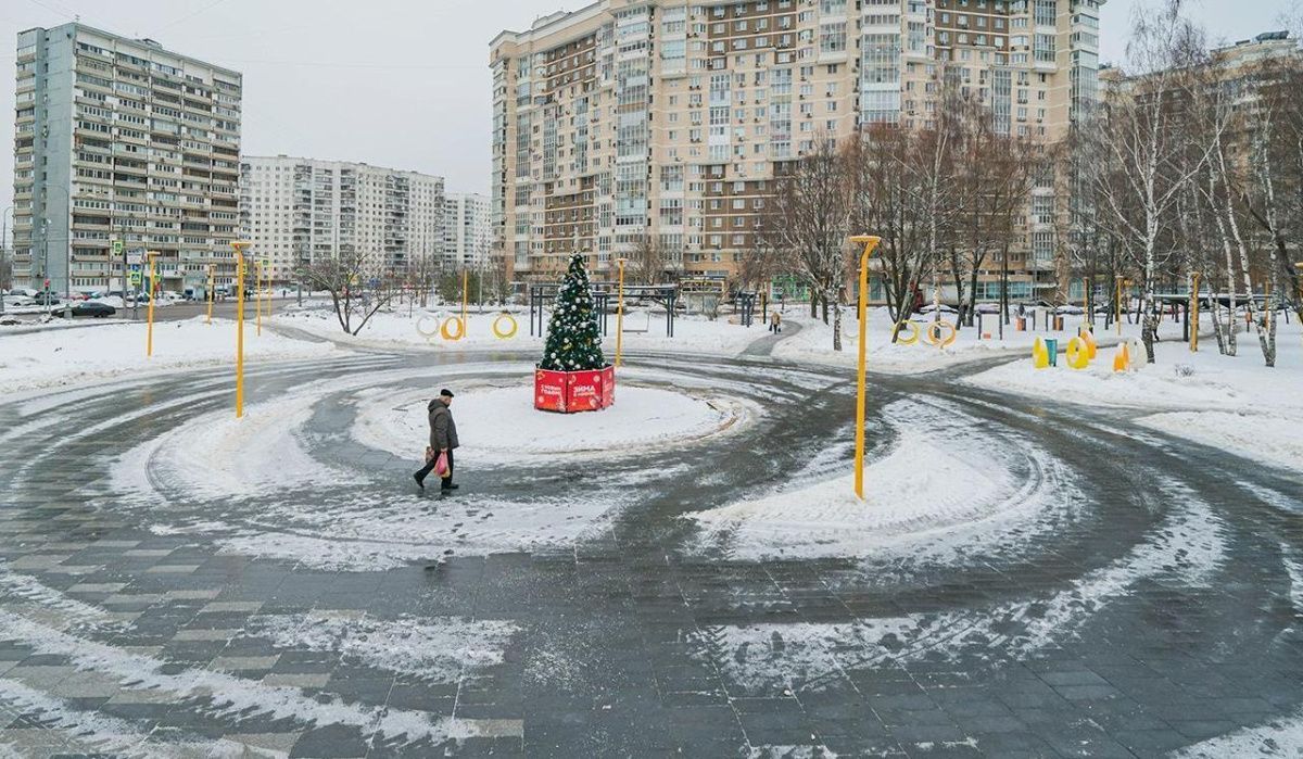 В районе Теплый Стан завершены основные работы по благоустройству сквера