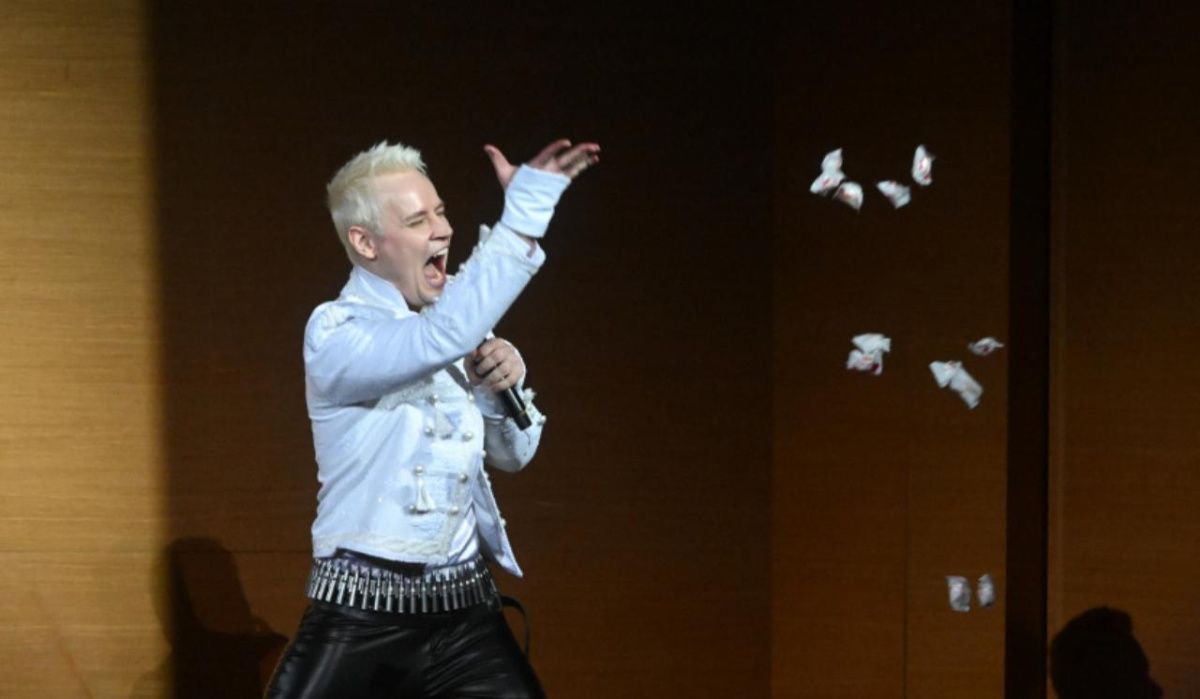 SHAMAN отпраздновал 34-летие концертом &quot;30 лет на сцене&quot; в Кремле