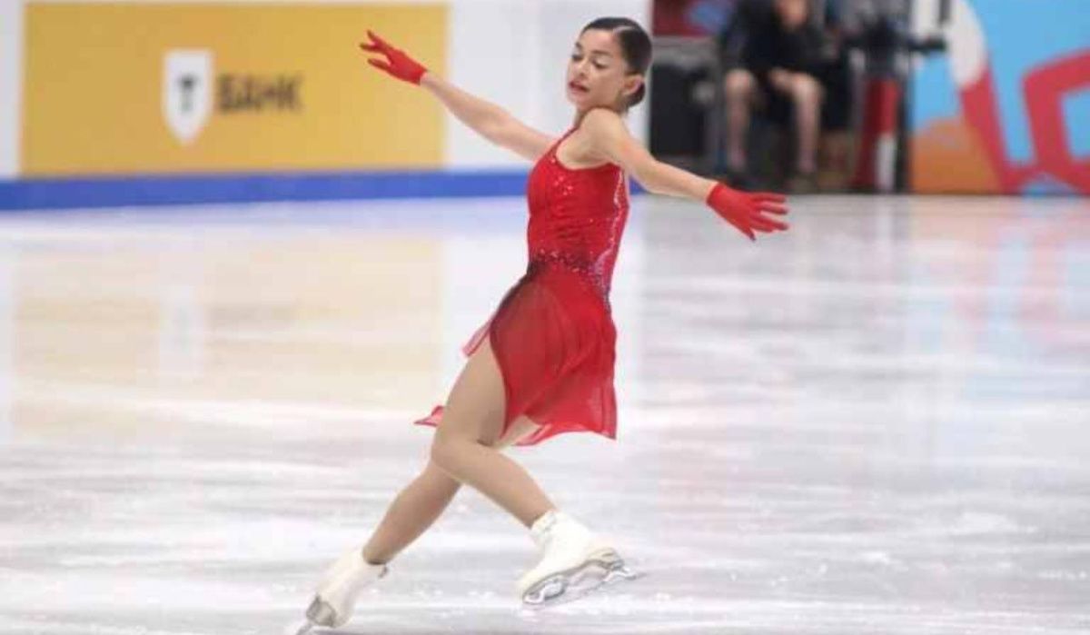 Петросян победила на этапе Гран-при, несмотря на падение с четверного прыжка