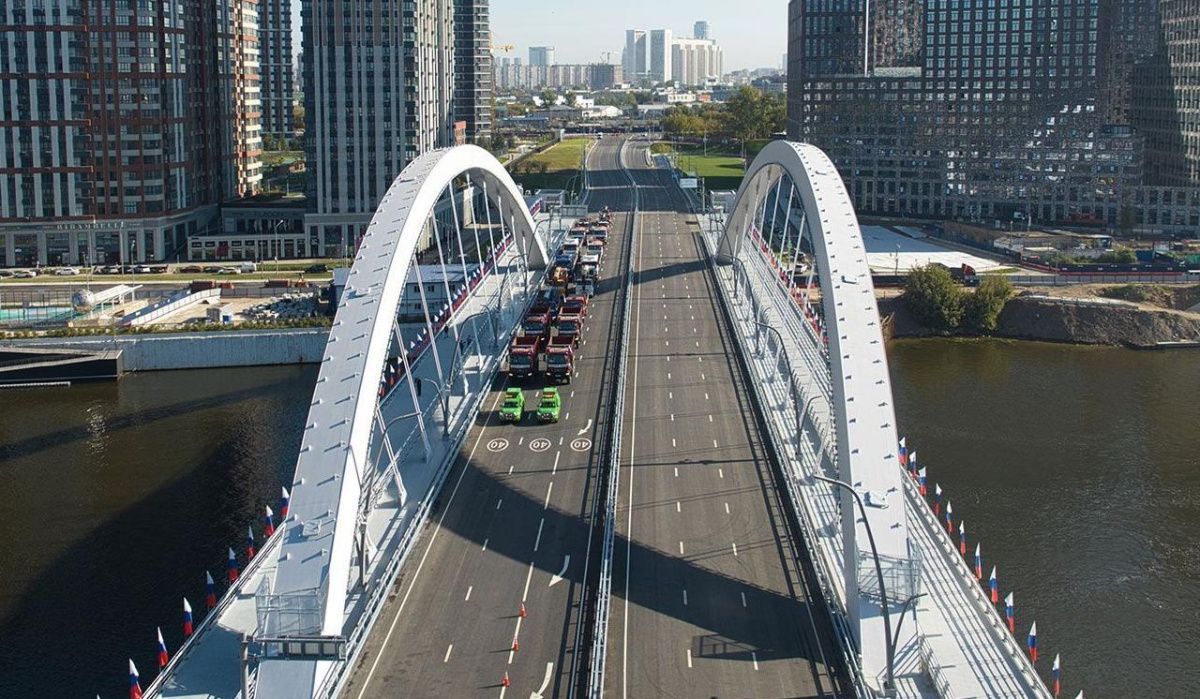 В Москве в 2025 году построили три новых автомобильных моста