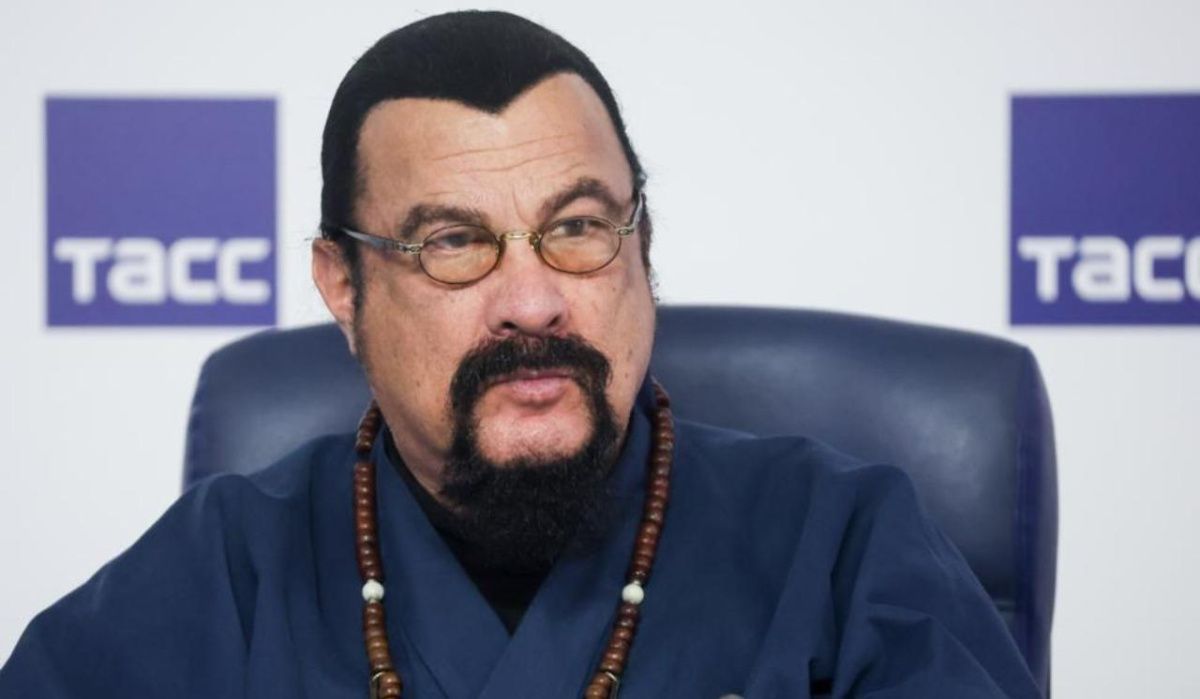 Стивен Сигал скоро презентует документальный фильм о СВО