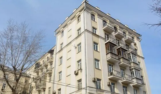 Почти 200 лифтов заменят в жилых домах на северо-востоке Москвы
