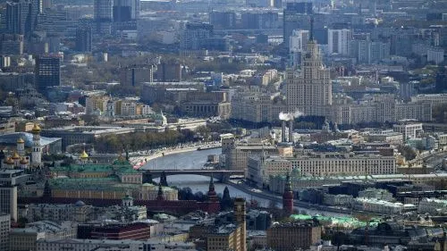 Соцзащита Москвы обслуживает на дому 100 тысяч человек
