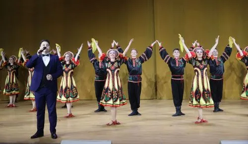 Концертом в столичном Зале Церковных Соборов ансамбль «Донбасс» открыл свой юбилейный гастрольный тур