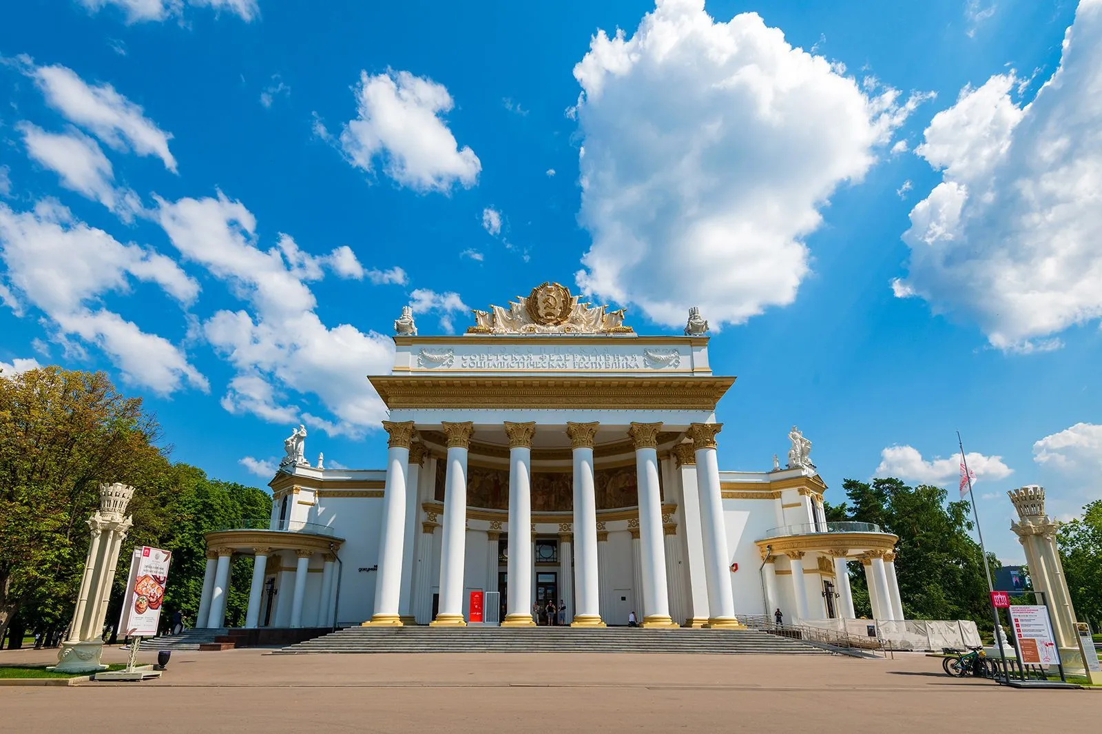 Практически 250 тысяч москвичей посетили музейно-выставочный комплекс во Дворце государственных услуг на ВДНХ