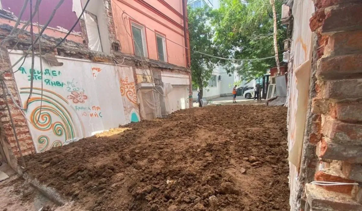 В Тверском районе пресечена незаконная реконструкция здания