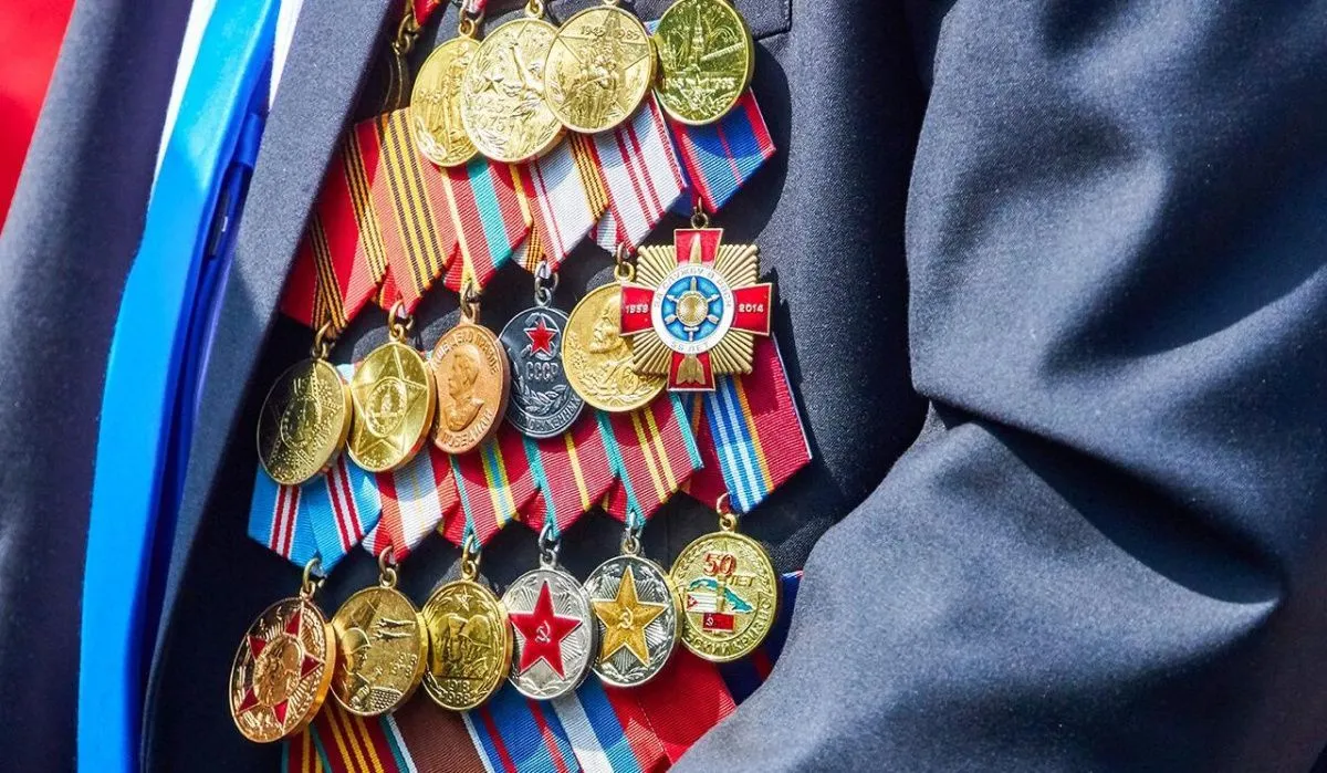 Ветераны в Москве получат выплаты к 77-й годовщине Победы